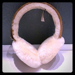 Ugg Australia earmuffs.